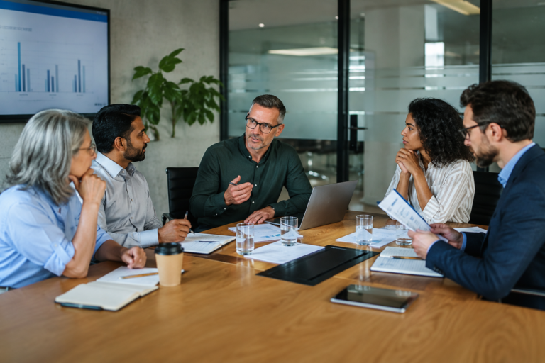 Evaluating Management Styles in Academic Journal Governance